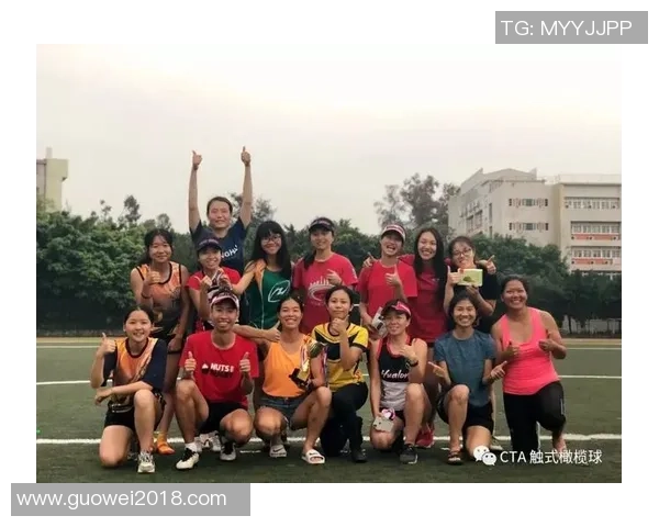 深圳排球队在世界杯中的默契配合展现团队精神与竞技风采 深圳排球队在世界杯中的默契配合展现团队精神与竞技风采